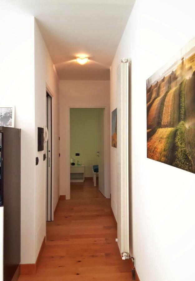 Apartment View Gateway - By Myhomeincomo *