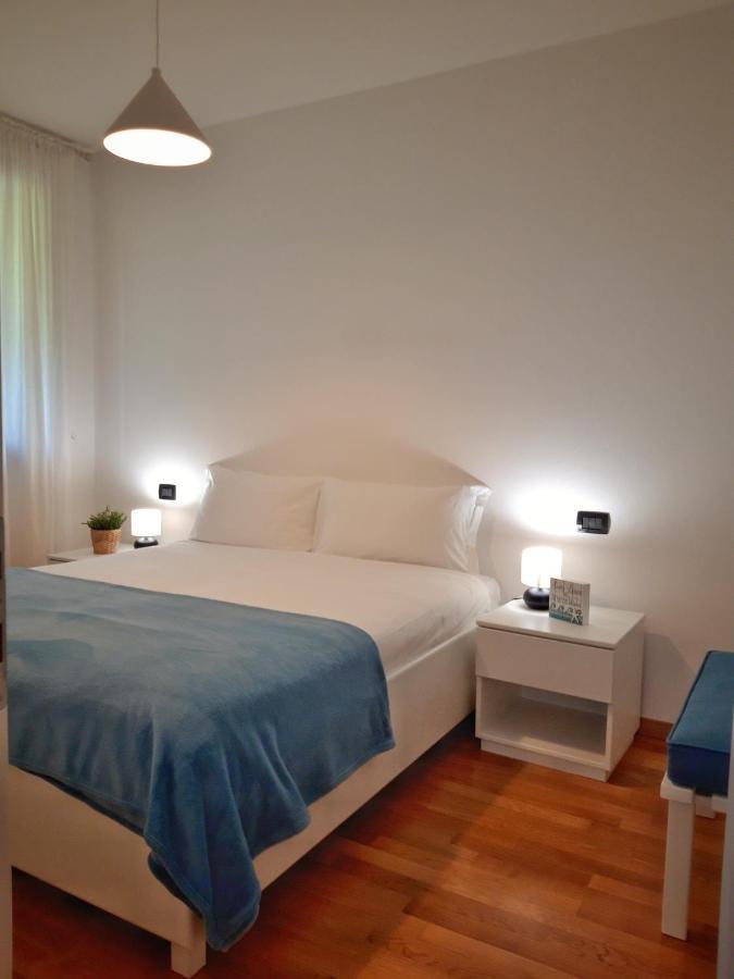 View Gateway - By Myhomeincomo Apartment