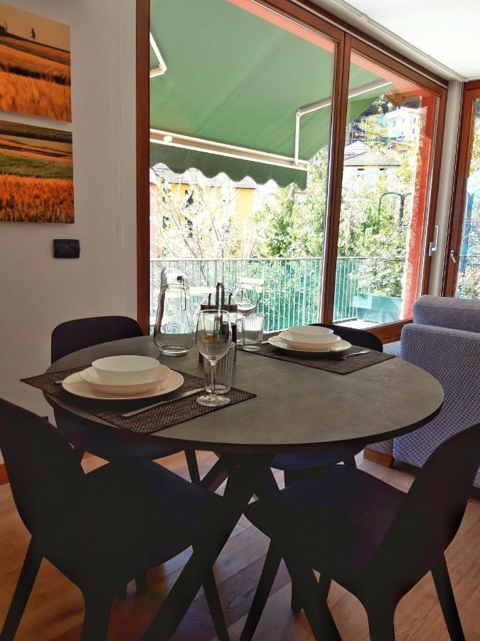 View Gateway - By Myhomeincomo Appartement *